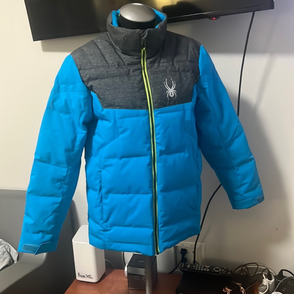 NWT Spider Winter Snow Jacket Boys 16 synthetic Down ski jacket removable hood